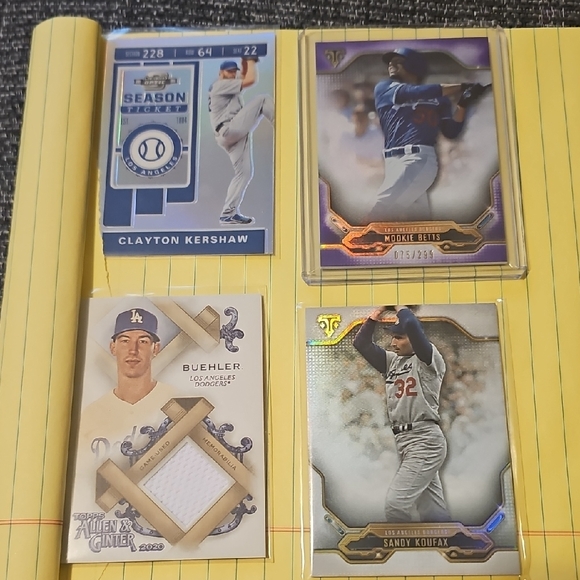 Baseball Trading Cards Collection - Picture 2 of 5